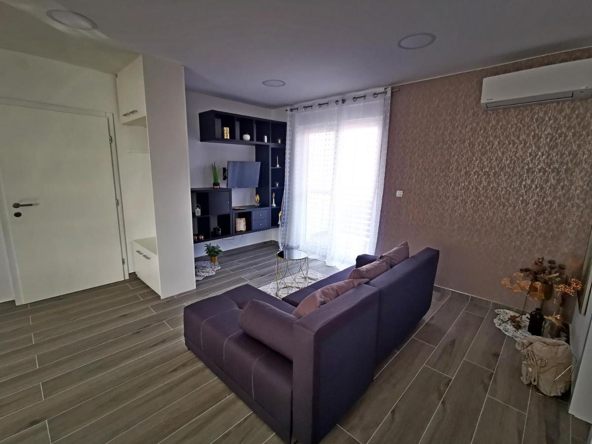 Golden - Self Check In Apartamento Osijek Exterior foto