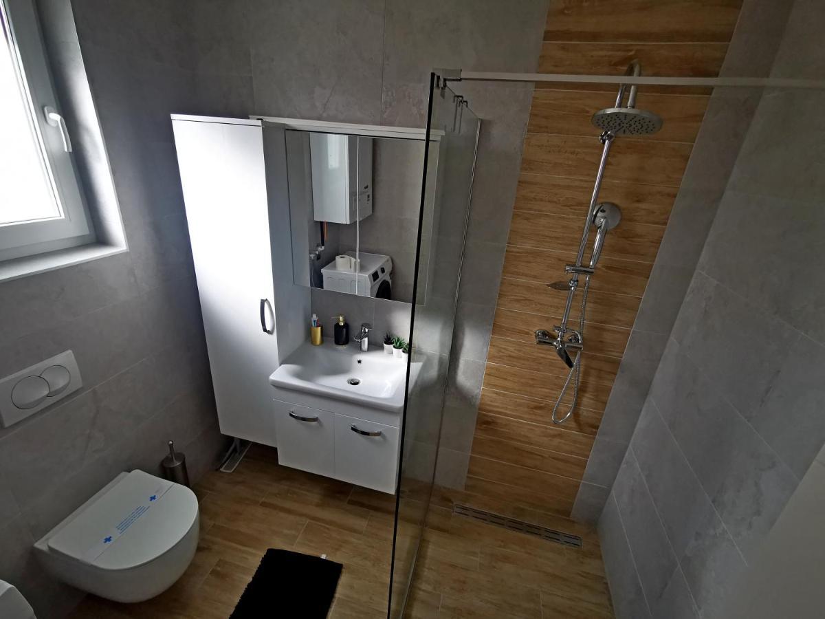 Golden - Self Check In Apartamento Osijek Exterior foto